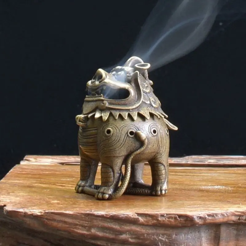 Divine Beast Incense Burner Chinese Style Traditional Metal Material Vintage Simple Handmade Carved Pattern Home Decor Ornaments
Divine Beast Incense Burner Chinese Style Traditional Metal Material Vintage Simple Handmade Carved Pattern Home Decor Ornaments