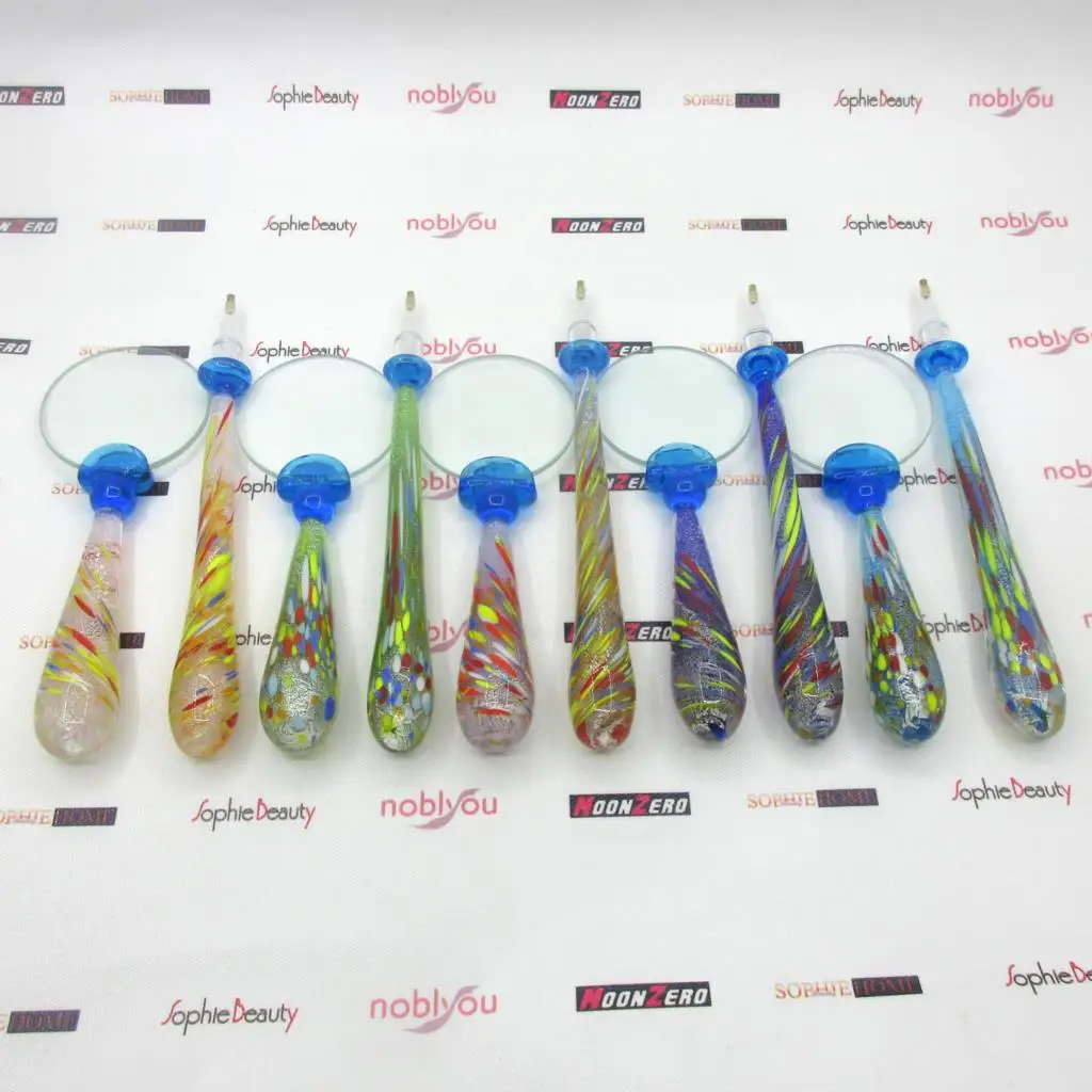 Набор для алмазной вышивки с увеличительным стеклом
Набор для алмазной вышивки с увеличительным стеклом