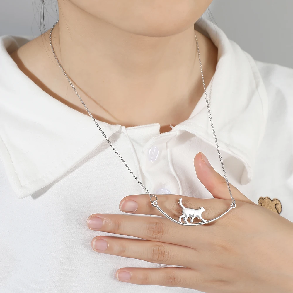 Cute Walking Tightrope Cat Necklace for Women Animal Pendant Simple Clavicle Chain Jewelry Drop Necklace Fashion Trendy Jewelry
Cute Walking Tightrope Cat Necklace for Women Animal Pendant Simple Clavicle Chain Jewelry Drop Necklace Fashion Trendy Jewelry