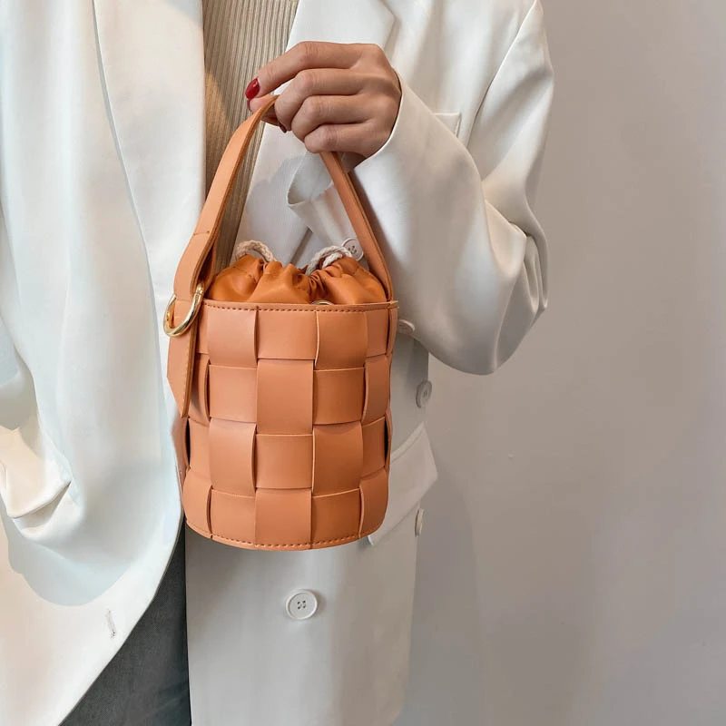 2023 женская сумка-мешок на шнурке, брендовая сумка, Сетчатая Сумка на плечо, сумка через плечо из искусственной кожи, роскошная сумка-тоут, же...
2023 женская сумка-мешок на шнурке, брендовая сумка, Сетчатая Сумка на плечо, сумка через плечо из искусственной кожи, роскошная сумка-тоут, же...