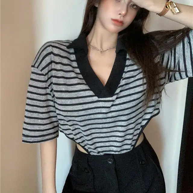 Fashion Striped T-shirt Bodysuits Women's 2022 Summer Korean Loose Lapel Short Sleeve Top Jumpsuits Rompers Streetwear
Fashion Striped T-shirt Bodysuits Women's 2022 Summer Korean Loose Lapel Short Sleeve Top Jumpsuits Rompers Streetwear