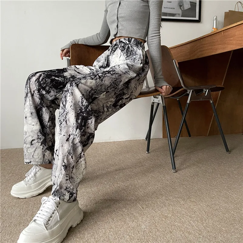 Брюки с завязкой в стиле ретро женские, свободные драпированные брюки с широкими штанинами, повседневные Прямые Штаны с завышенной талией, осень
Брюки с завязкой в стиле ретро женские, свободные драпированные брюки с широкими штанинами, повседневные Прямые Штаны с завышенной талией, осень