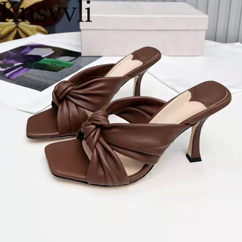 Sexy Thin Heels Slippers Women Genuine Leather Butterfly-knot Peep Toe Square Toe Slides Female Summer Runway Party Mules Shoes
Sexy Thin Heels Slippers Women Genuine Leather Butterfly-knot Peep Toe Square Toe Slides Female Summer Runway Party Mules Shoes