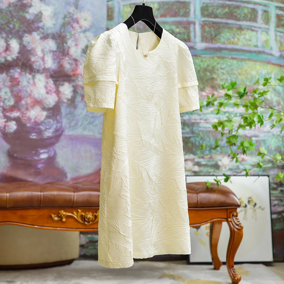 Женское Плиссированное жаккардовое платье, Элегантная короткая юбка с круглым вырезом и пышными рукавами, лето 2023
Женское Плиссированное жаккардовое платье, Элегантная короткая юбка с круглым вырезом и пышными рукавами, лето 2023