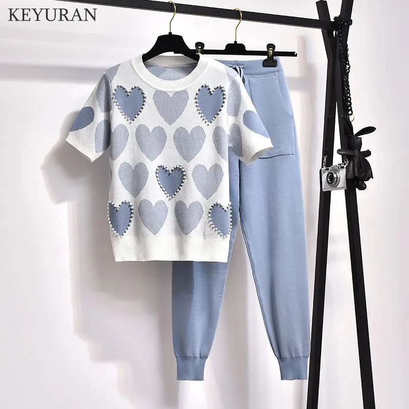 2 Piece Sets Women Knitted Tracksuits Embroidery Heart Beading O Neck Short Sleeve Women T Shirt + Knitted Harem Pencil Pants
2 Piece Sets Women Knitted Tracksuits Embroidery Heart Beading O Neck Short Sleeve Women T Shirt + Knitted Harem Pencil Pants