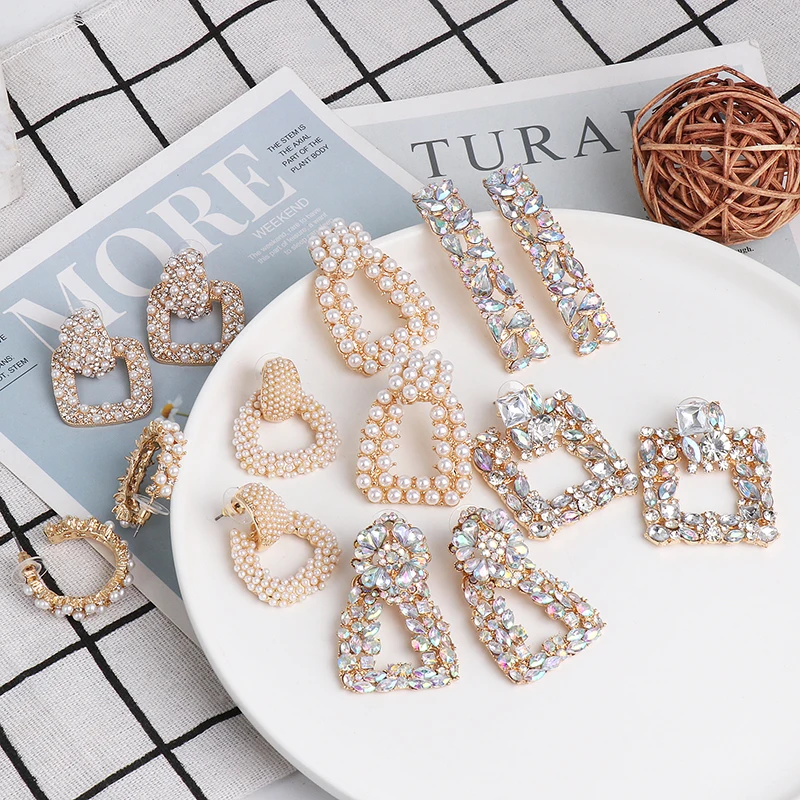 New Fine Pearl Metal Dangle Drop Earrings Wholesale Fashion Trend Pendientes Rhinestone Earrings Jewelry Accessories For Women
New Fine Pearl Metal Dangle Drop Earrings Wholesale Fashion Trend Pendientes Rhinestone Earrings Jewelry Accessories For Women