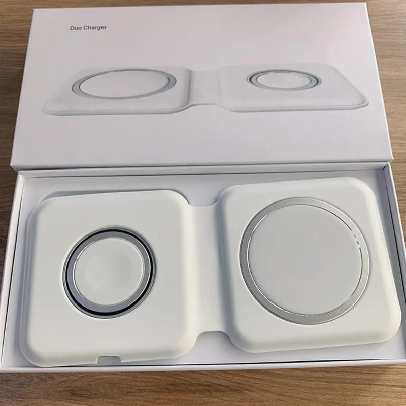 Беспроводное зарядное устройство для Apple Watch Airpods, 15 Вт 
Беспроводное зарядное устройство для Apple Watch Airpods, 15 Вт