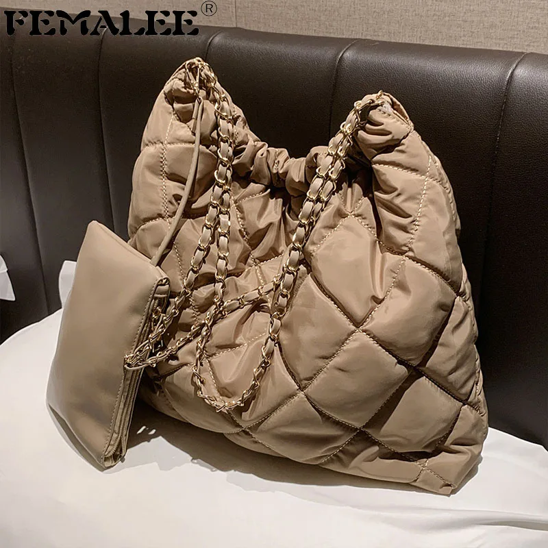 Модная женская большая композитная сумка в клетку с бриллиантами, мягкая нейлоновая сумка на плечо, 2022, кошельки и сумочки, Брендовые женски...
Модная женская большая композитная сумка в клетку с бриллиантами, мягкая нейлоновая сумка на плечо, 2022, кошельки и сумочки, Брендовые женски...