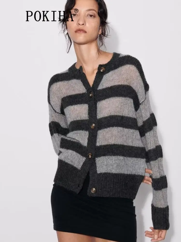 Pokiha Fashion Women New Elegant Striped Knitted Sweater Cardigan Vintage O Neck Long Sleeves Female Outerwear Chic Tops
Pokiha Fashion Women New Elegant Striped Knitted Sweater Cardigan Vintage O Neck Long Sleeves Female Outerwear Chic Tops