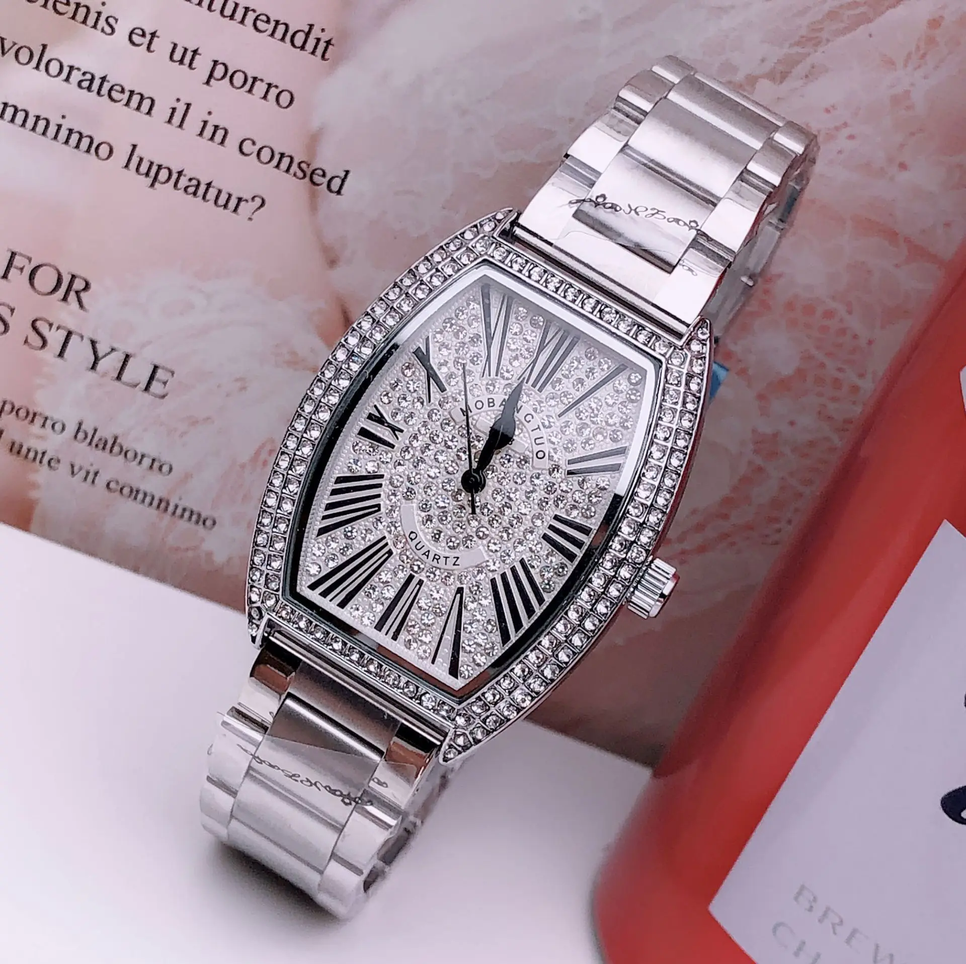 

Women Diamond Watch Tonneau Shaped Dial Iced Out Bezel Female Wristwatch Rhinestone Inlay Ladies Stainless Steel Luxury Reloj