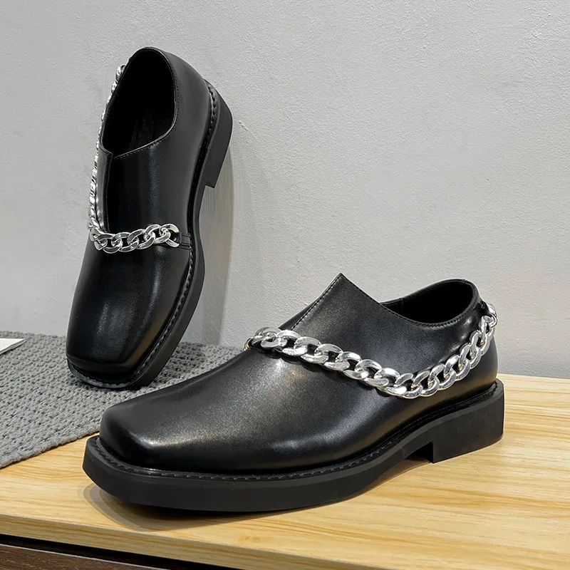 Metal Chain Men Casual Shoes Black Square Toe Leather Shoes Slip on Luxury Brand Men Shoes Thick Bottom Platform Shoes for Men
Metal Chain Men Casual Shoes Black Square Toe Leather Shoes Slip on Luxury Brand Men Shoes Thick Bottom Platform Shoes for Men