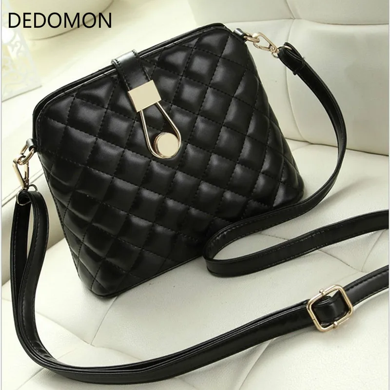 2022 Fashion Luxury Handbags Black Women Bag Small Embroidery Shell Shoulder Bag Women Messenger Bags Waterproof Zipper Pocket
2022 Fashion Luxury Handbags Black Women Bag Small Embroidery Shell Shoulder Bag Women Messenger Bags Waterproof Zipper Pocket