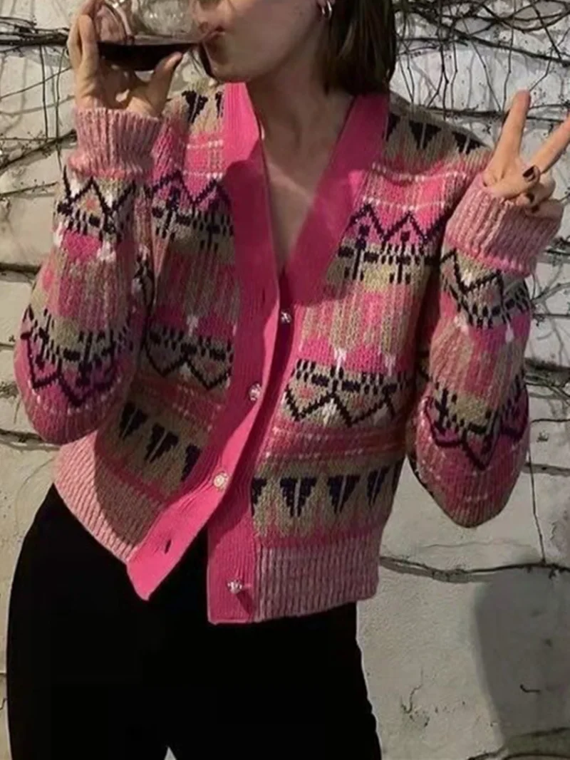 2023 Autumn Women Wool Blended V-Neck Single Breasted Fashion Retro Jacquard Simple Knit Cardigan Coat Or O-Neck All-Match Vest
2023 Autumn Women Wool Blended V-Neck Single Breasted Fashion Retro Jacquard Simple Knit Cardigan Coat Or O-Neck All-Match Vest