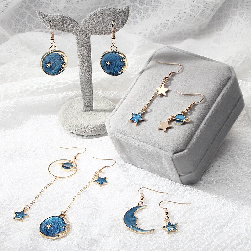 New Fashion Blue Space Universe Moon Star Dangle Earrings Asymmetry Sky Planet Pendant Earring for Women Jewelry Party Gifts
New Fashion Blue Space Universe Moon Star Dangle Earrings Asymmetry Sky Planet Pendant Earring for Women Jewelry Party Gifts