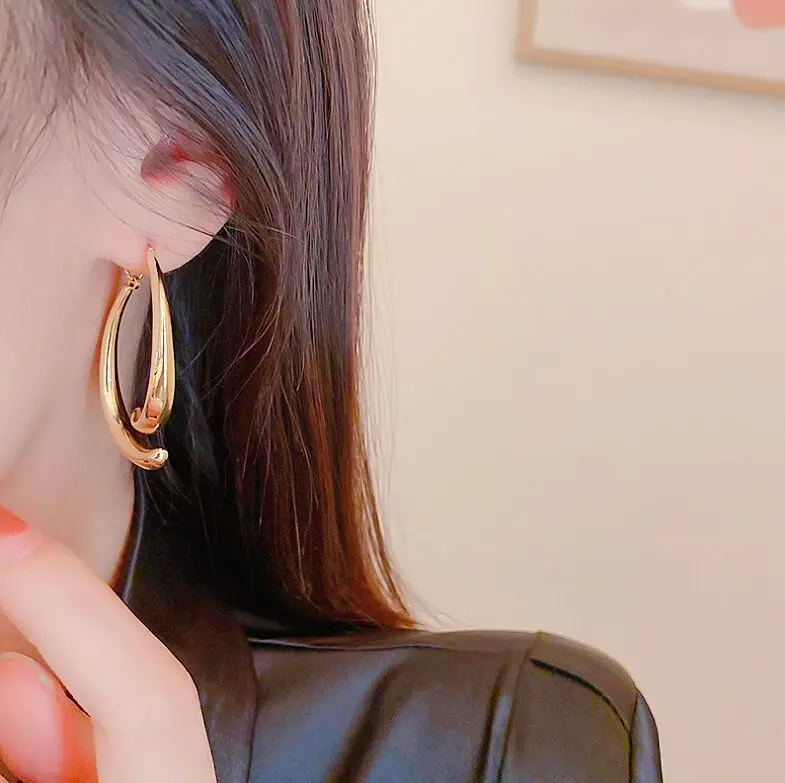 2022 New Fashion Gold Simple Cross Clip Earrings For Women Girls Cute Ear Cuff Clip Without Piercing Jewerly Gifts
2022 New Fashion Gold Simple Cross Clip Earrings For Women Girls Cute Ear Cuff Clip Without Piercing Jewerly Gifts