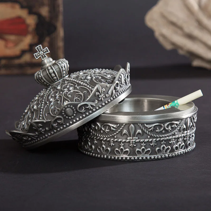 Пепельница Sunchamo из цинкового сплава в европейском стиле, креативная индивидуальная Бытовая модная и роскошная пепельница с крышкой, подаро...
Пепельница Sunchamo из цинкового сплава в европейском стиле, креативная индивидуальная Бытовая модная и роскошная пепельница с крышкой, подаро...