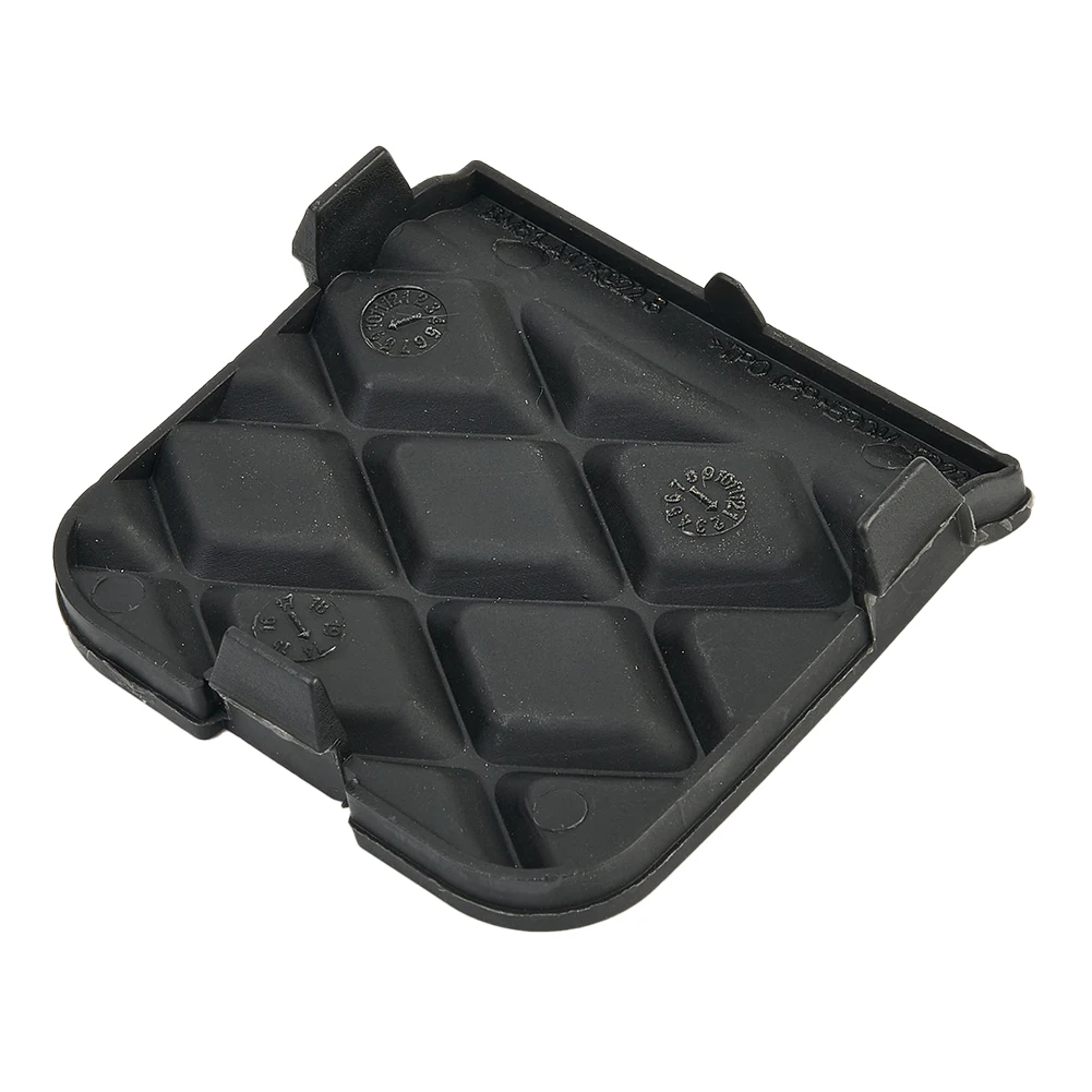 Exterior Part Car Rear Bumper Tow Hook Cover Part Accessories High Quality Plastic For Ford Focus MK3 Hatchback
Exterior Part Car Rear Bumper Tow Hook Cover Part Accessories High Quality Plastic For Ford Focus MK3 Hatchback