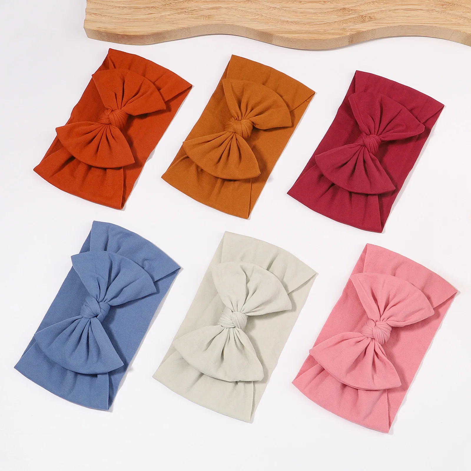1Piece 3.3'' Solid Color Bow Headband For Kids Girls Soft Nylon Wide Broad Hair Band Newborn Baby Gift Headwear Hair Accessories
1Piece 3.3'' Solid Color Bow Headband For Kids Girls Soft Nylon Wide Broad Hair Band Newborn Baby Gift Headwear Hair Accessories