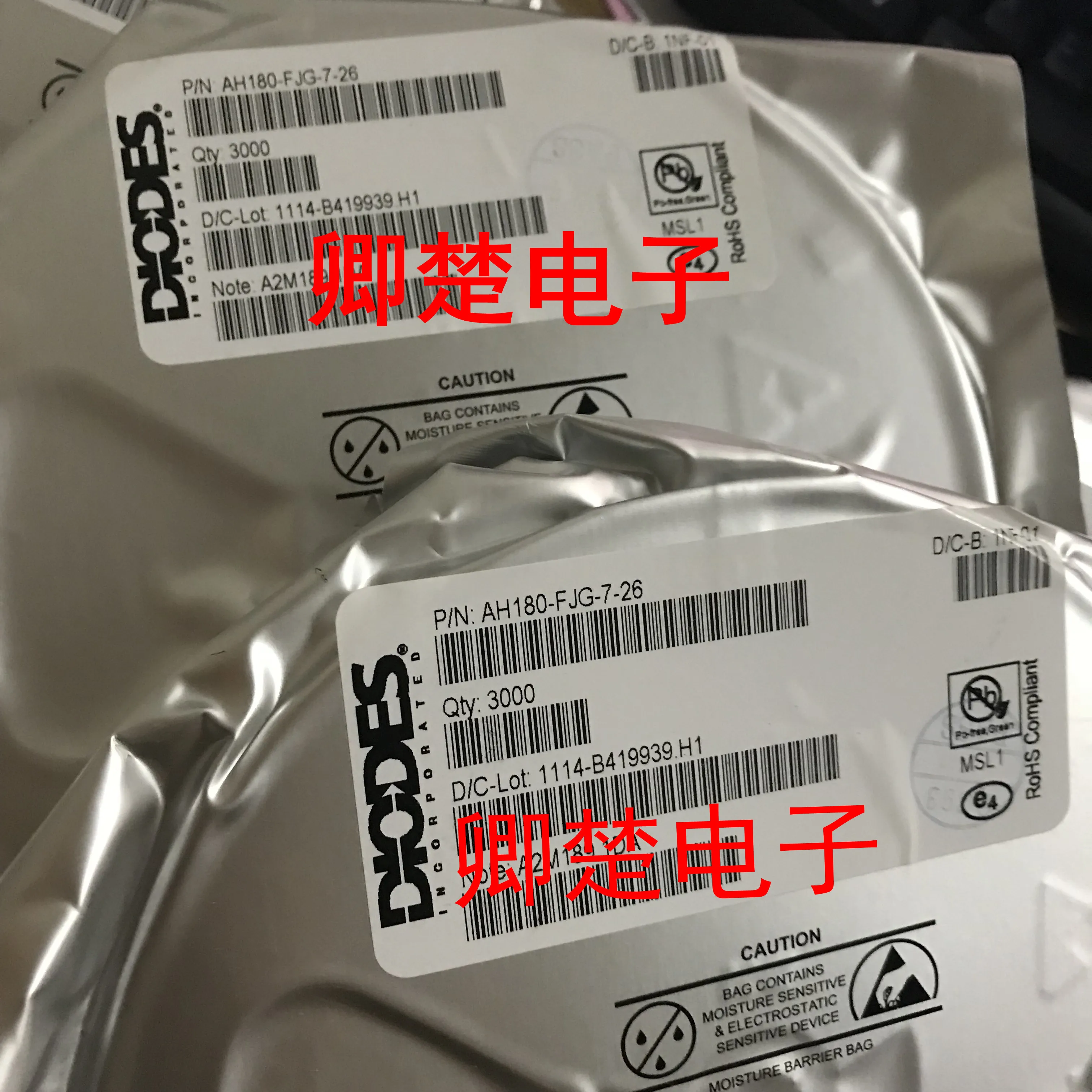 20pcs original new AH180-FJG-7 DFN magnetic sensor
20pcs original new AH180-FJG-7 DFN magnetic sensor