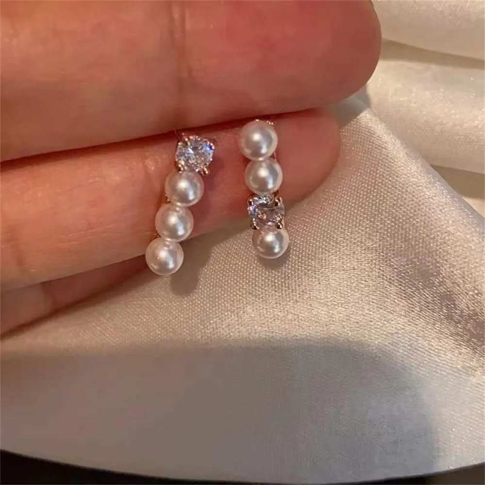 Женские серьги из серебра 925 пробы с бусинами 5-6 мм
Женские серьги из серебра 925 пробы с бусинами 5-6 мм