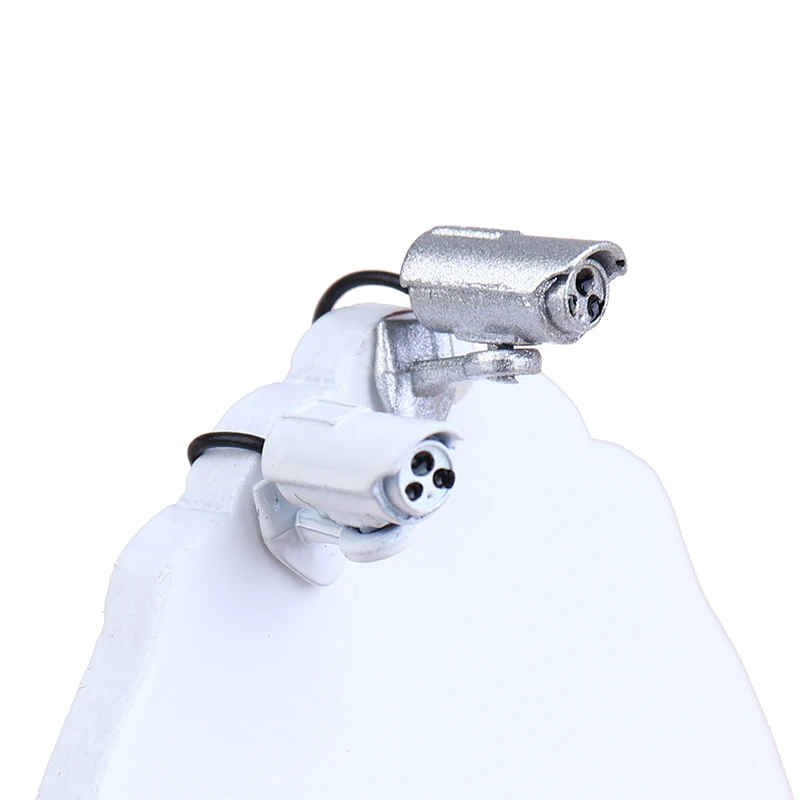 1 шт. 1:12 миниатюрная камера наблюдения для кукольного домика, камера наблюдения, декоративная модель для кукольного домика
1 шт. 1:12 миниатюрная камера наблюдения для кукольного домика, камера наблюдения, декоративная модель для кукольного домика