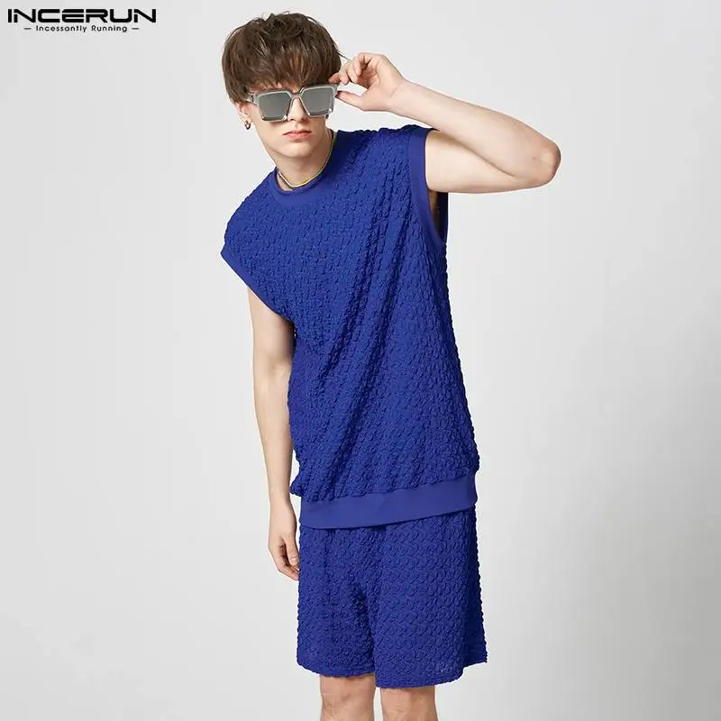 ININCERUN Men's Sets Patchwork Streetwear Summer O-neck Sleeveless Tank Tops & Shorts 2PCS 2023 Pleated Fashion Men Casual Suits
ININCERUN Men's Sets Patchwork Streetwear Summer O-neck Sleeveless Tank Tops & Shorts 2PCS 2023 Pleated Fashion Men Casual Suits