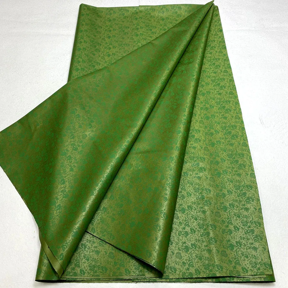 Atiku Fabric For Menswear African Man Robe Dentelle Nigerian Lace Fabric Jacquard Brocade Cotton Fabric Sewing Materials 5Yards
Atiku Fabric For Menswear African Man Robe Dentelle Nigerian Lace Fabric Jacquard Brocade Cotton Fabric Sewing Materials 5Yards