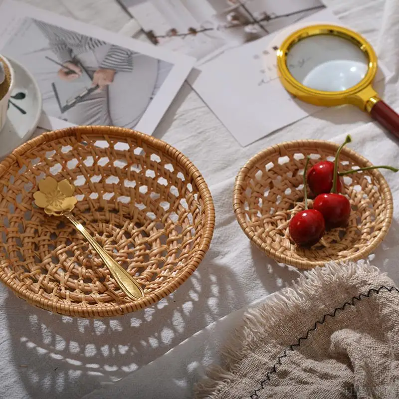 1Pcs Hand-Woven Storage Basket Bread Fruits Box Vegetable Organizer Rattan Wicker Basket Kitchen Supplies Household Tools Hot
1Pcs Hand-Woven Storage Basket Bread Fruits Box Vegetable Organizer Rattan Wicker Basket Kitchen Supplies Household Tools Hot