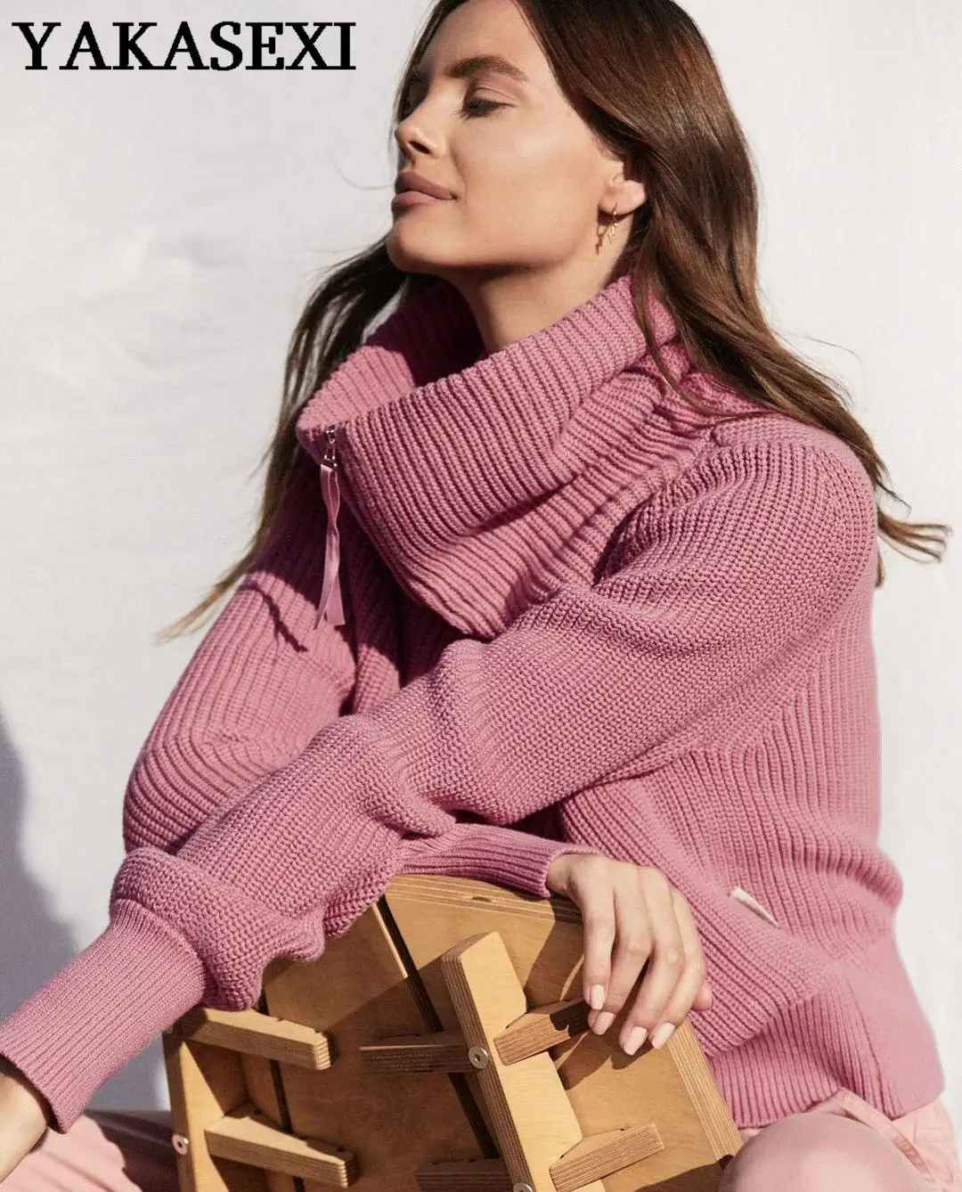YAKASEXI 2022 Y2K Tutleneck Zipper Sweater Women Turn Down Collar Long Lantern Sleeve Pullovers Autumn Winter Basic Outfits
YAKASEXI 2022 Y2K Tutleneck Zipper Sweater Women Turn Down Collar Long Lantern Sleeve Pullovers Autumn Winter Basic Outfits