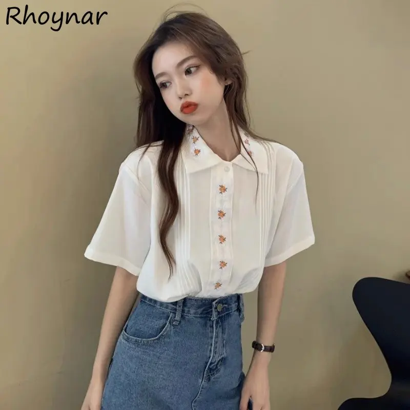 Women Shirts Vintage Baggy Embroidery Clothes Aesthetics Schoolgirls Designer Fashion Kpop Camisas White Designer Classic Casual
Women Shirts Vintage Baggy Embroidery Clothes Aesthetics Schoolgirls Designer Fashion Kpop Camisas White Designer Classic Casual