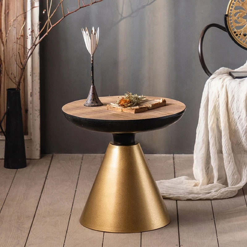 Nordic vintage coffee table side table iron art removable round creative sofa side table living room balcony coffee table
Nordic vintage coffee table side table iron art removable round creative sofa side table living room balcony coffee table