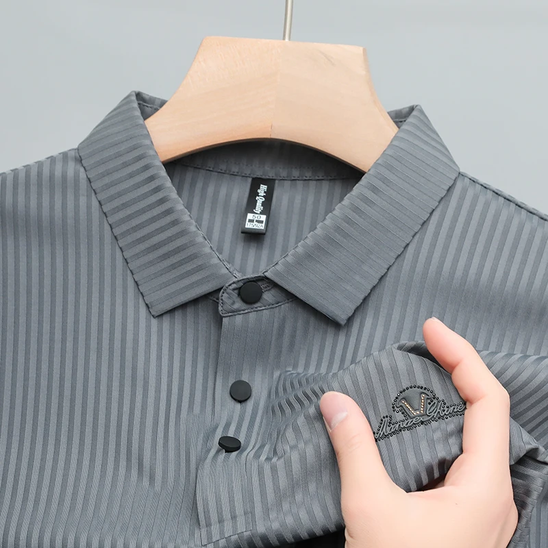 Рубашка-поло мужская с вышивкой, Роскошная блуза из вискозы, без следов, с принтом, с короткими рукавами, в Корейском стиле, повседневная облегающая одежда, лето 
Рубашка-поло мужская с вышивкой, Роскошная блуза из вискозы, без следов, с принтом, с короткими рукавами, в Корейском стиле, повседневная облегающая одежда, лето