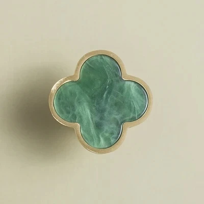 Декоративные крючки из латуни
Декоративные крючки из латуни