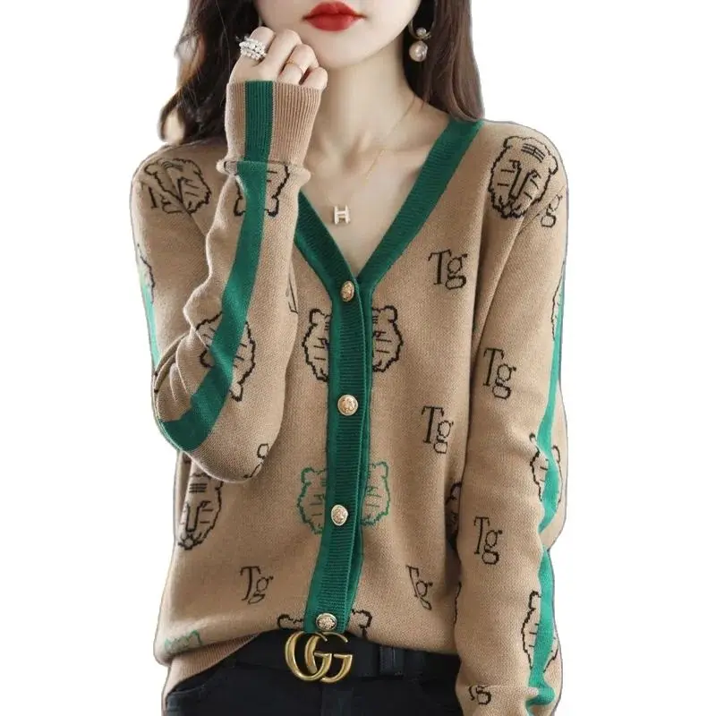 Fashion Spring Autumn Knitted Sweater Cardigan Coat 2022 New Ladies Knitwear Tops V-Neck Long Sleeve Casual Women's Jacket 2023
Fashion Spring Autumn Knitted Sweater Cardigan Coat 2022 New Ladies Knitwear Tops V-Neck Long Sleeve Casual Women's Jacket 2023