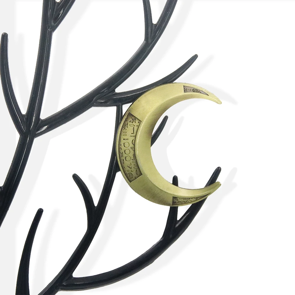 Moon Knight Super Hero Enamel Pin Lapel Brooch Metal Badge On Backpack Accessories Marc Spector Cosplay Jewelry Women Men Gift 
Moon Knight Super Hero Enamel Pin Lapel Brooch Metal Badge On Backpack Accessories Marc Spector Cosplay Jewelry Women Men Gift