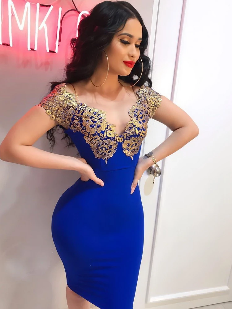 Lace Women Party Dress Bodycon Sexy Deep V-neck Short Sleeve Skater Elegant Lady Blue Clubnight Vestidos Vintage Tight Butt Pack
Lace Women Party Dress Bodycon Sexy Deep V-neck Short Sleeve Skater Elegant Lady Blue Clubnight Vestidos Vintage Tight Butt Pack