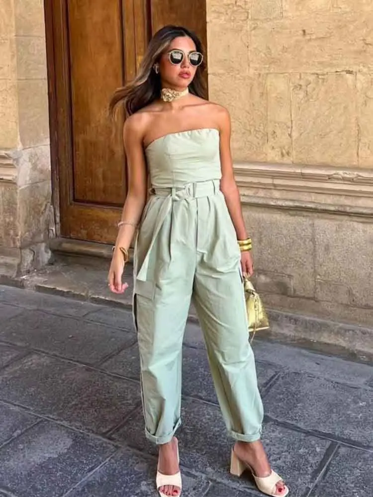 Women 2023 New Chic Fashion Summer Tube Top Work Clothes Jumpsuits Vintage Backless Waistband Female Playsuits Mujer
Women 2023 New Chic Fashion Summer Tube Top Work Clothes Jumpsuits Vintage Backless Waistband Female Playsuits Mujer