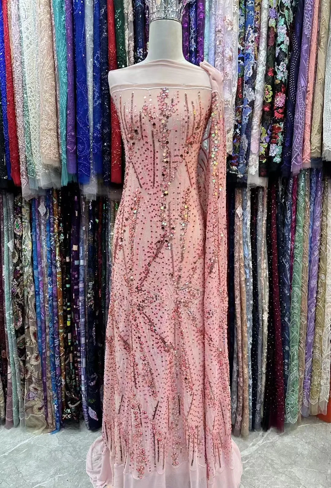 Luxury African Bead Lace Fabric 2023 High Quality 5 Yards Nigerian Sequins French Tulle Fabric Material For Party Dresses
Luxury African Bead Lace Fabric 2023 High Quality 5 Yards Nigerian Sequins French Tulle Fabric Material For Party Dresses