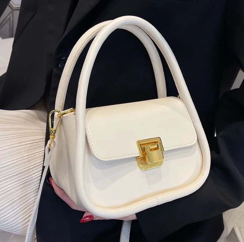 2022 Spring and Summer New Fashion Versatile Messenger Bag High Quality Fashion One Shoulder Armpit Bag Purses and Handbags
2022 Spring and Summer New Fashion Versatile Messenger Bag High Quality Fashion One Shoulder Armpit Bag Purses and Handbags