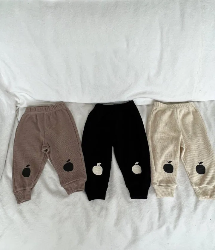 RiniLucia 2022 Korean Style New Autumn Kids Girls Boys Pants Elastic Waist Print Waffle Trousers Children Fashion Clothes
RiniLucia 2022 Korean Style New Autumn Kids Girls Boys Pants Elastic Waist Print Waffle Trousers Children Fashion Clothes