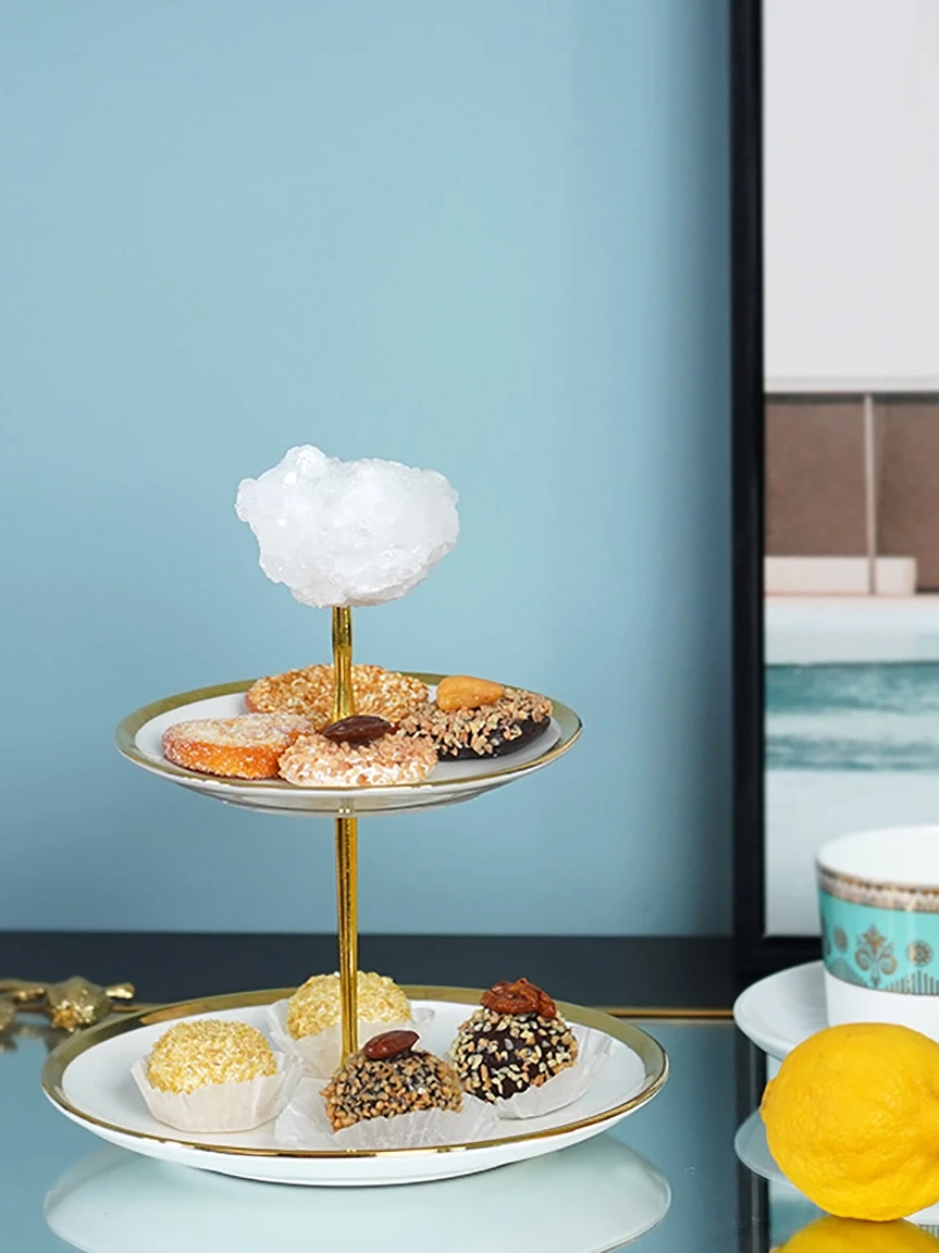 Modern White Agate Ceramic Double-Layer Cake Plate Afternoon Tea Snack Plate Fruit Plate Light Luxury Dessert Table
Modern White Agate Ceramic Double-Layer Cake Plate Afternoon Tea Snack Plate Fruit Plate Light Luxury Dessert Table