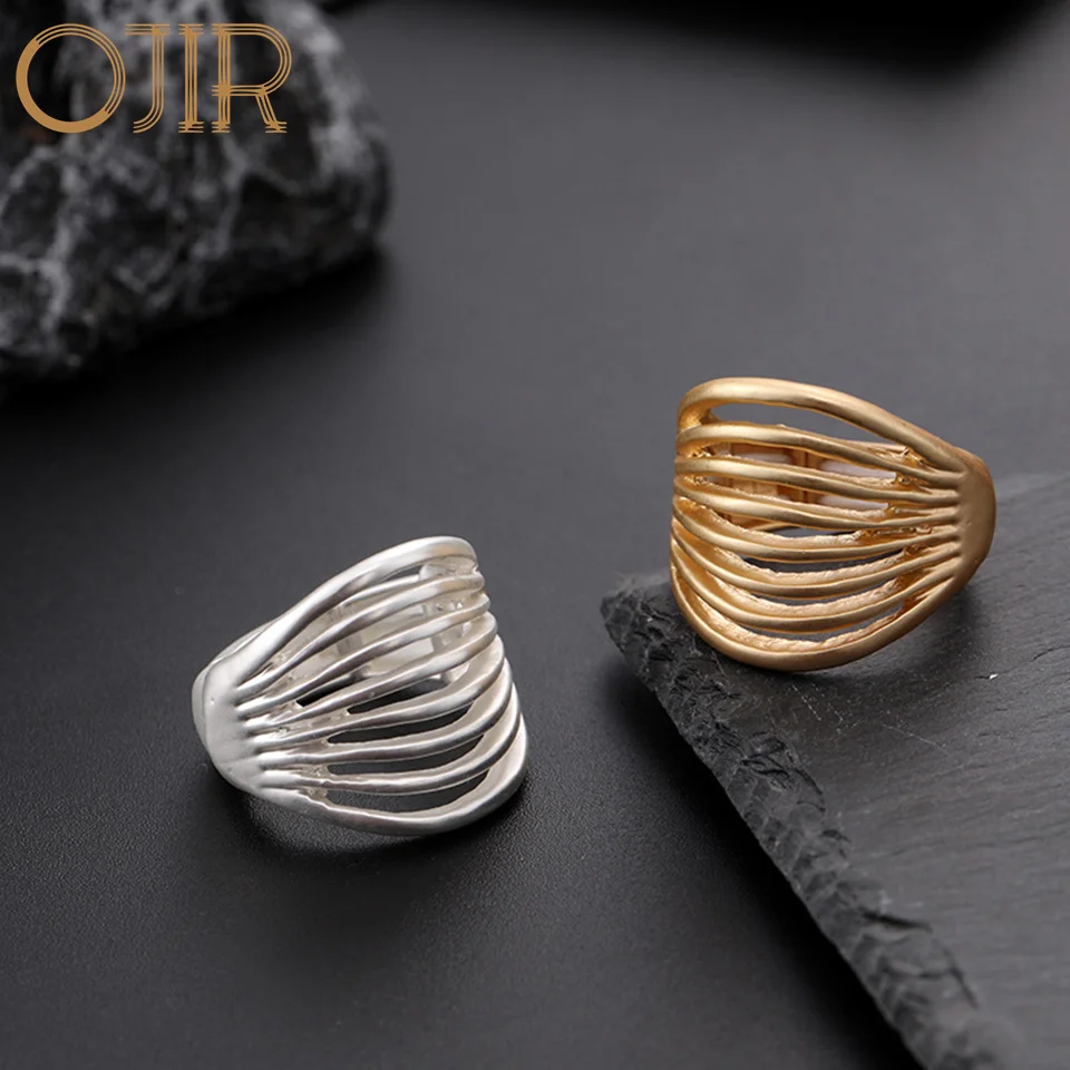 Vintage Gold Color Silver Color Hollow Out Statement Rings Gothic Jewelry 2023 Korean Fashion Accessories for Women Dropshipping
Vintage Gold Color Silver Color Hollow Out Statement Rings Gothic Jewelry 2023 Korean Fashion Accessories for Women Dropshipping