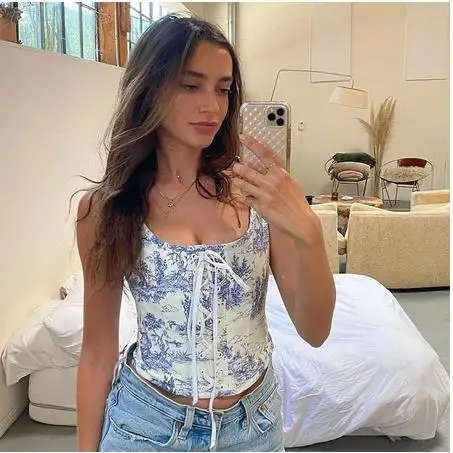 2022 Vintage Women Corset Vest Tops Ladies Sleeveless U Neck Bandage Crop Tops Floral Print Bustiers Tank Tops Female Summer
2022 Vintage Women Corset Vest Tops Ladies Sleeveless U Neck Bandage Crop Tops Floral Print Bustiers Tank Tops Female Summer