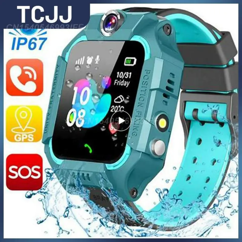 Kids 4G Smart Watch 400mAh SOS GPS Location For Children SmartWatch Camera IP67 Waterproof Learning Toy 2 Way Communication
Kids 4G Smart Watch 400mAh SOS GPS Location For Children SmartWatch Camera IP67 Waterproof Learning Toy 2 Way Communication