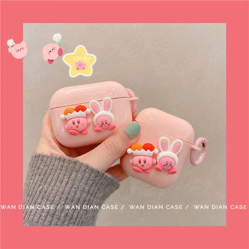 Kawaii Sanrio аксессуары Kirby мультфильм милые Airpods 1/2/3 Airpods Pro милые наушники чехол аниме игрушки девочки подарок на день рождения
Kawaii Sanrio аксессуары Kirby мультфильм милые Airpods 1/2/3 Airpods Pro милые наушники чехол аниме игрушки девочки подарок на день рождения