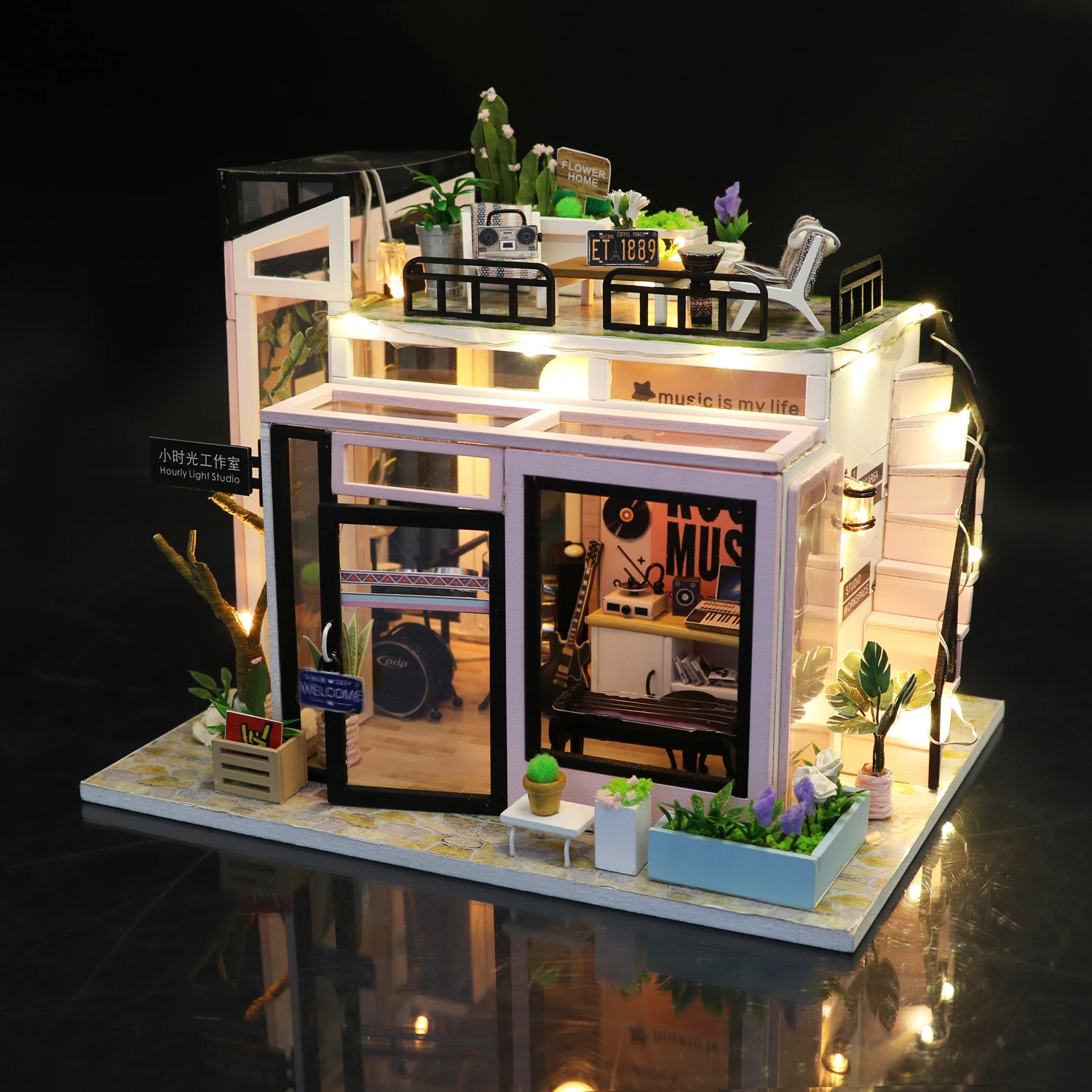 Manual Doll House Micro Studio Home Decorations DIY Jigsaw Puzzle 3D Wooden Toys Handmade Mini Building Birthday Valentine Gift 
Manual Doll House Micro Studio Home Decorations DIY Jigsaw Puzzle 3D Wooden Toys Handmade Mini Building Birthday Valentine Gift