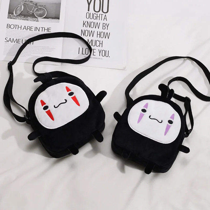 Children's and adults' faceless characters, plush backpacks, gadgets inspired by Hayao Miyazaki's cartoon characters, convenient
Children's and adults' faceless characters, plush backpacks, gadgets inspired by Hayao Miyazaki's cartoon characters, convenient