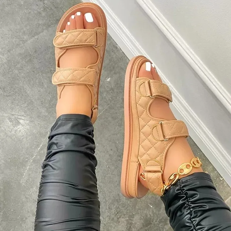 2022 Designer Luxury Hook Loop Sandals Woman Sandals Gladiator Sandals Women High Quality Ladies Shoes Summer Platform Sandalias
2022 Designer Luxury Hook Loop Sandals Woman Sandals Gladiator Sandals Women High Quality Ladies Shoes Summer Platform Sandalias
