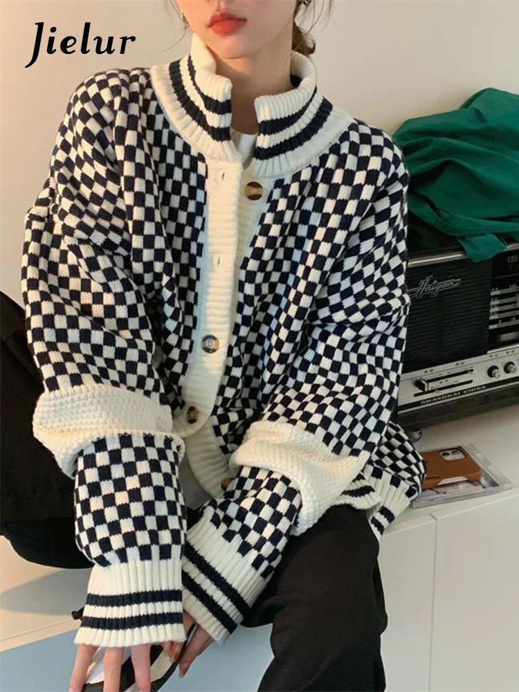 Jielur Knitted Plaid Cardigans Women Jacket Autumn Winter Single Breasted Loose Sweaters Casual Female Cardigan Soft Knitwear
Jielur Knitted Plaid Cardigans Women Jacket Autumn Winter Single Breasted Loose Sweaters Casual Female Cardigan Soft Knitwear