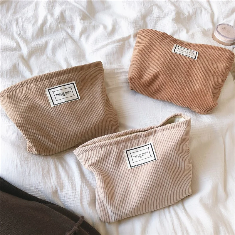 1 Pc Soft Corduroy Makeup Bag for Women Large Solid Color Cosmetic Bag Travel Makeup Organizer Bags Girl Beauty Storage Case
1 Pc Soft Corduroy Makeup Bag for Women Large Solid Color Cosmetic Bag Travel Makeup Organizer Bags Girl Beauty Storage Case